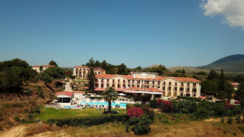 Karavados Beach Hotel Exterior foto