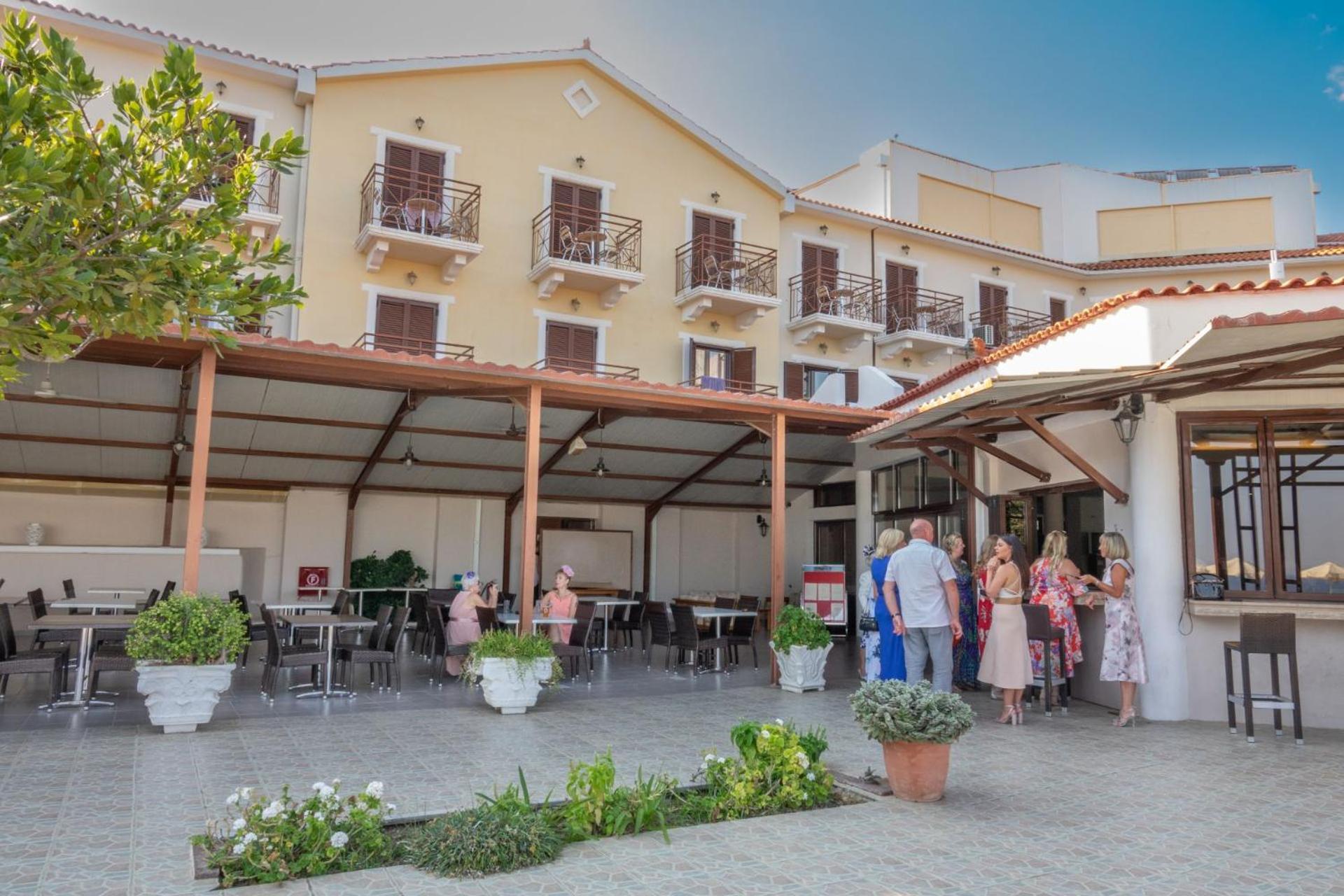 Karavados Beach Hotel Exterior foto