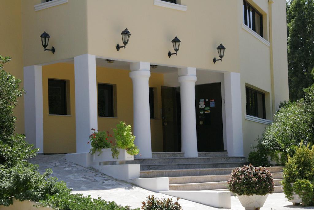 Karavados Beach Hotel Exterior foto